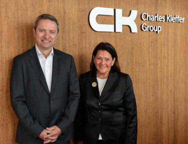 David Gray, directeur général, et Suzette Elsen, administrateur délégué, CK Group.